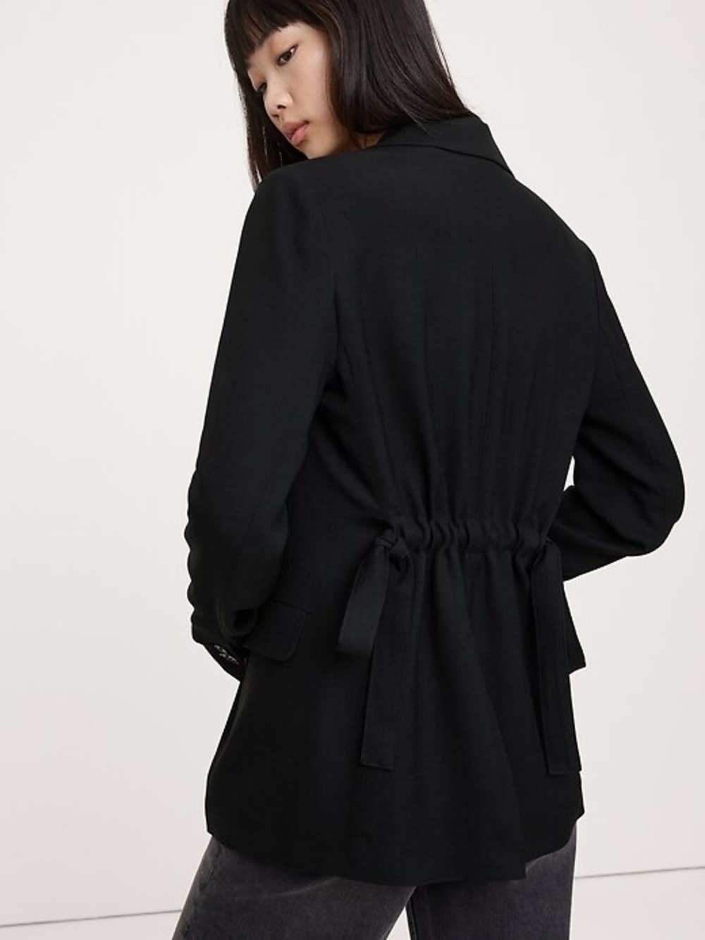 Banana Republic Boyfriend Drapey Twill Belted Blazer – Black – S Petite